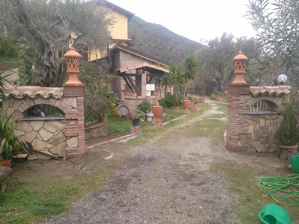 L'Uliveto Villa Reitano  0*, Reitano (Messina) Italy